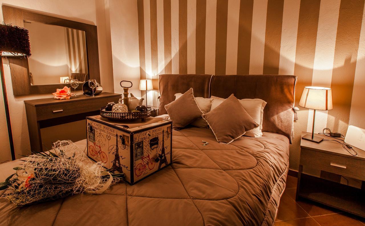 Aqua Mare Sea Side Rooms Nea Kallikrateia Exterior photo